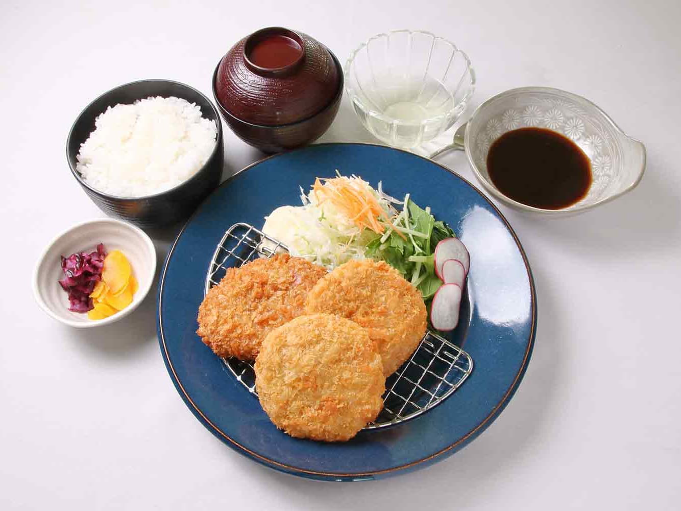 自家製コロッケとメンチカツ定食